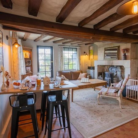 Maison chaleureuse-Grand jardin-Proche Saumur Parnay Extérieur photo