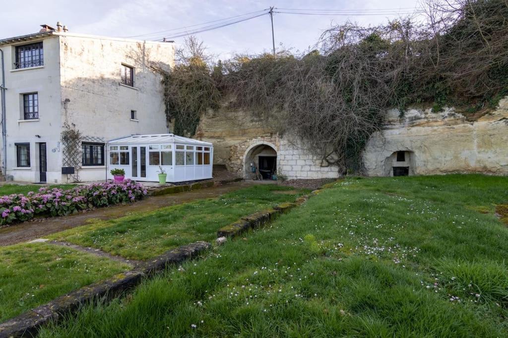 Maison chaleureuse-Grand jardin-Proche Saumur Parnay Extérieur photo